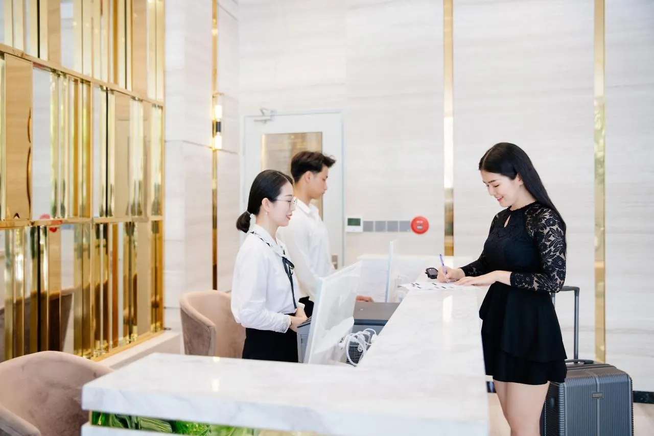 Adela Boutique Hotel - Infinity Pool Da Nang 4*,  Vietnam